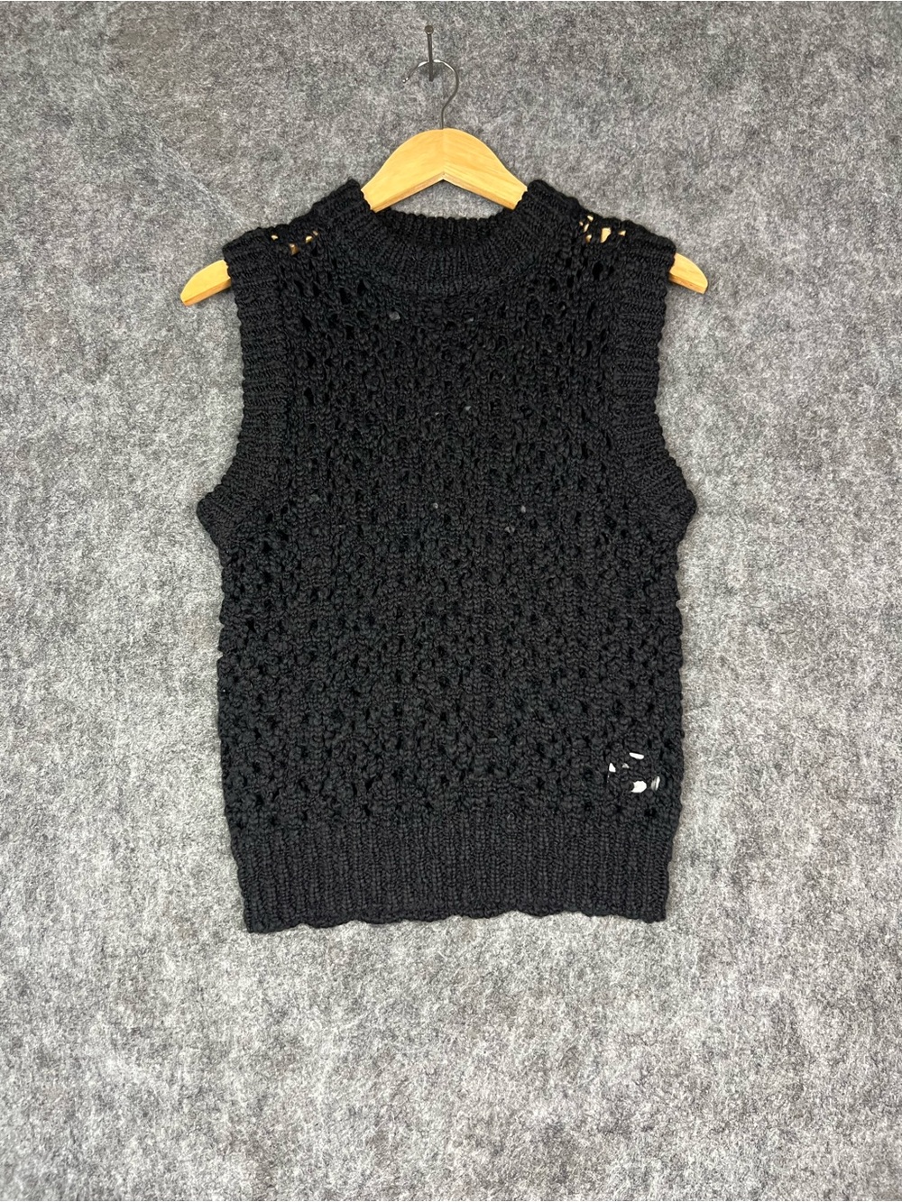 AMOMENTO Crochet Vest Sleeveless Black Crochet Knit Tank Top Size 0